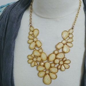 Statement necklace